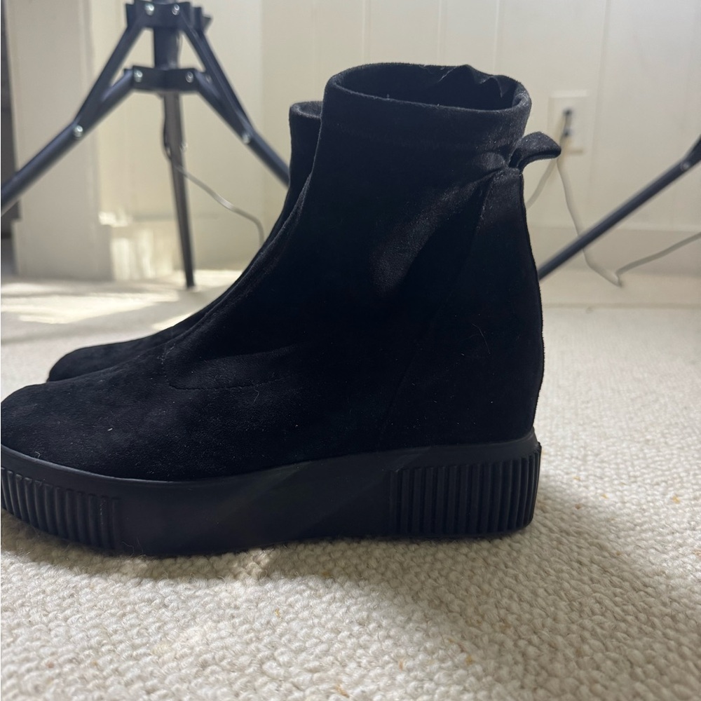 Steve Madden Black Suede Ankle Boots